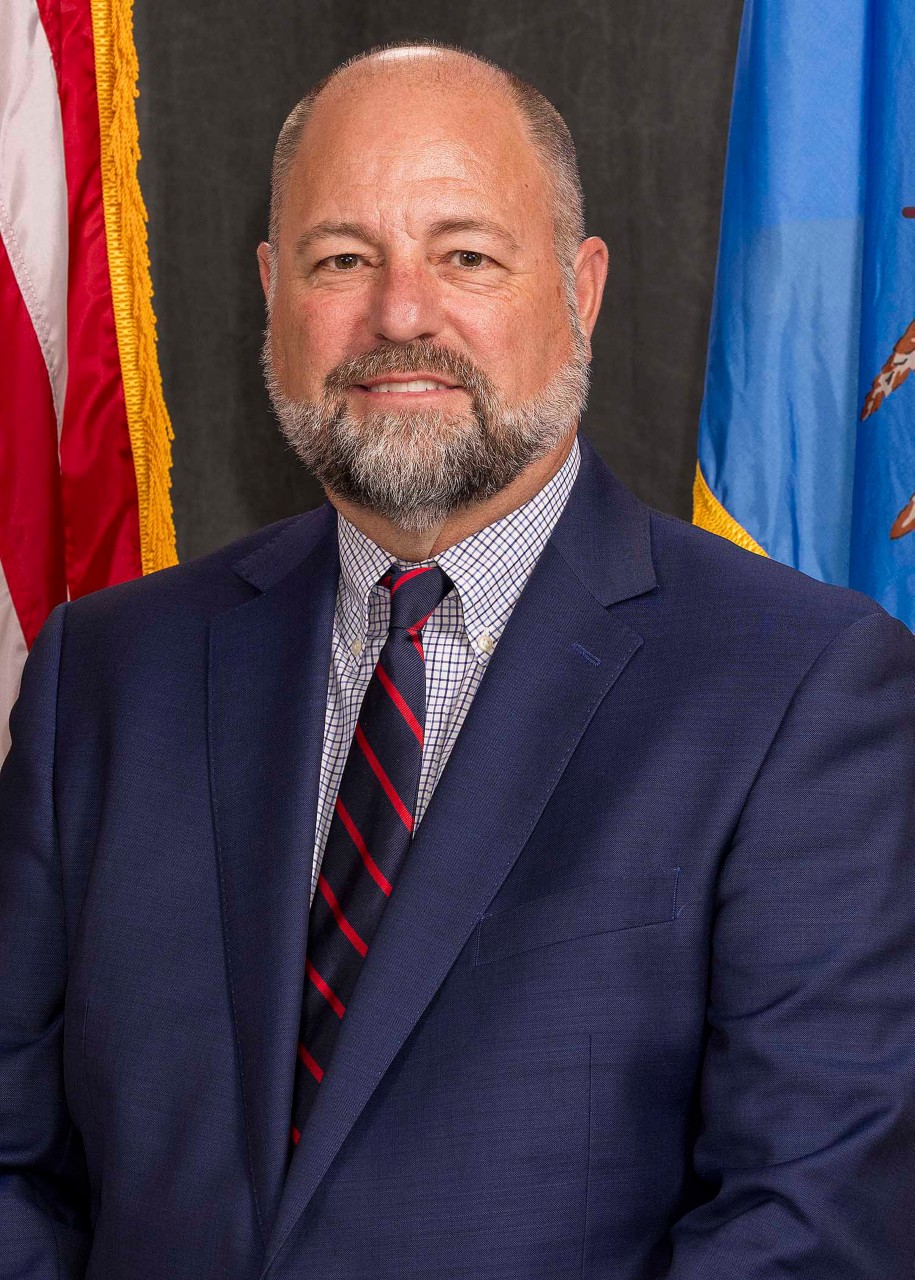 Professional photo of District 7 Commissioner, Paul Scott